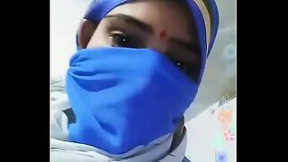 porntubmovsnet indian desi bhabi fuck sectetly at bathroom dick