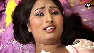 Mature aunty flash indian